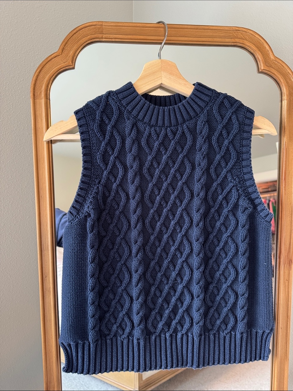Caslon Navy Cable-Knit Sleeveless Sweater Vest